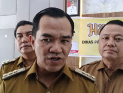 Bupati Pulpis Larang Pegawai Kenakan Celana Ketat