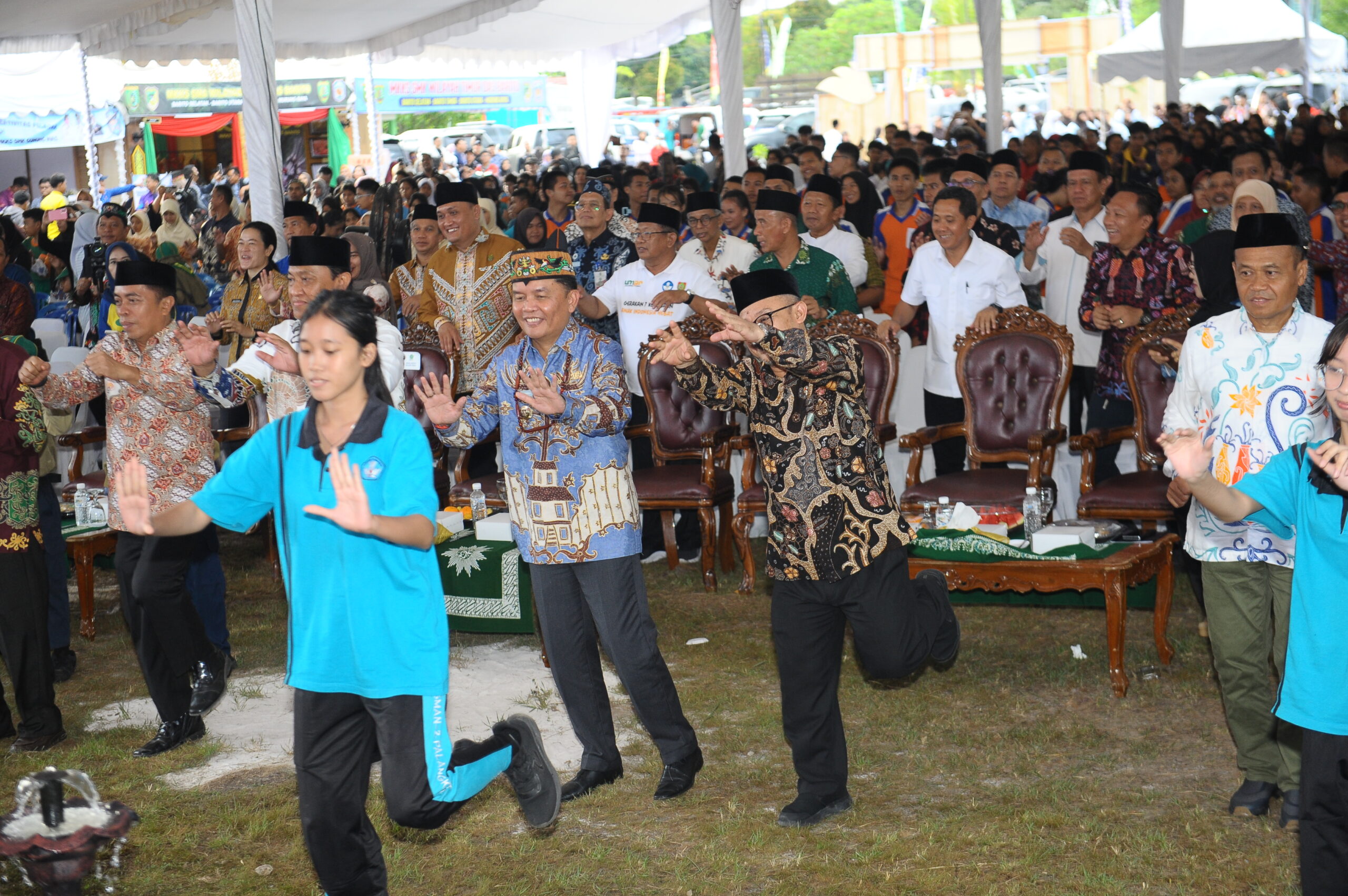 Menteri Abdul Muti Apresiasi Terhadap Gubernur Agustiar