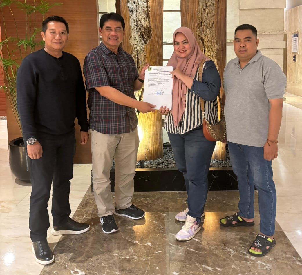 PSU PILKADA BARUT-Kadernya Dampingi Shalahuddin, Petinggi PDIP “No Comment”