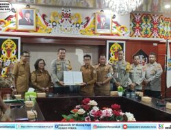 Penandatangan Addendum NPHD Pengamanan Pemilih Bupati Dan Wakil Bupati Mura