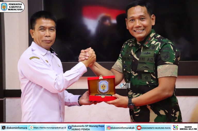 Pj Bupati Mura Sambut Kunjungan Danrem 102 Panju Panjung di Muara Teweh