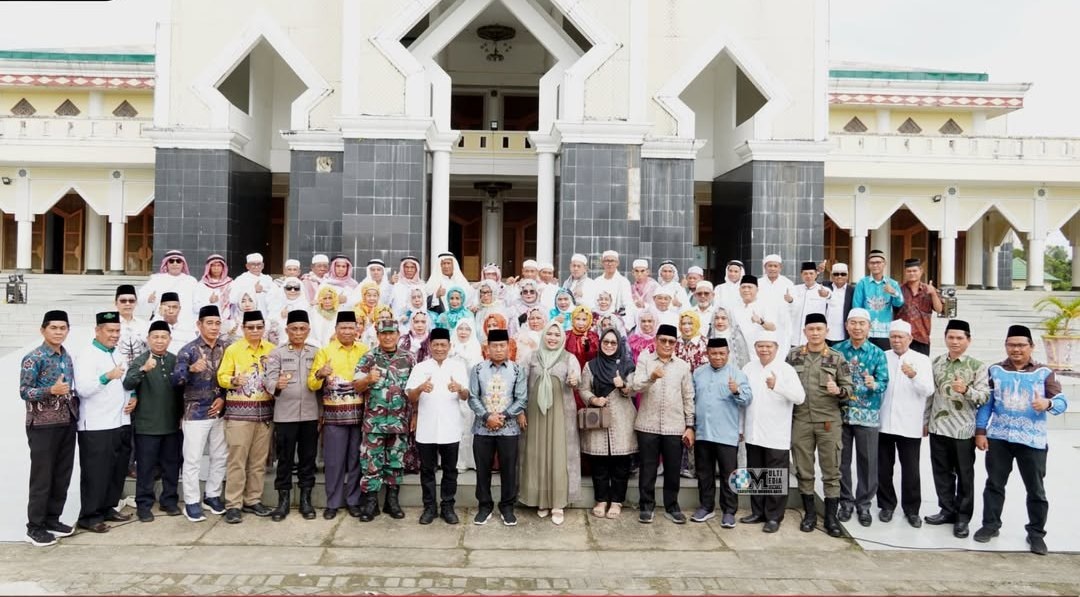 Ketua DPRD Mura Sambut Kedatangan Jemaah Haji