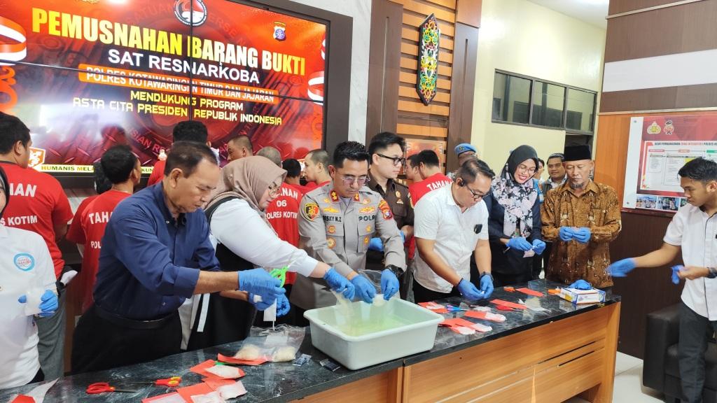 Polres Kotim Musnahkan Sabu Senilai Rp1,7 Miliar