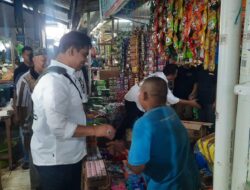 PILKADA ULANG BARUT-Shalahuddin-Felix Blusukan di Pasar, Jimmy-Inriaty Briefing Tim Kampanye