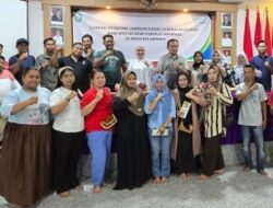 Penyuluhan Manfaat Program Bagi Pekerjan Indofomal di Desa Eka Bahurui
