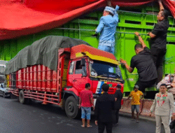 Gubernur Setop Truk ODOL di Pulpis, Tiga Unit Truk Diamankan Gubernur Setop Truk ODOL di Pulpis, Tiga Unit Truk Diamankan