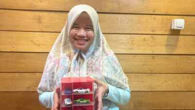 Kabid Penunjang RSSI Mia Andriyani, Miliki Hobi Koleksi Mobil Mainan Hot Wheels 