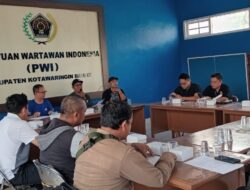 Peringati HUT RI Ke 80, PWI Kobar Gelar Turnamen Minisoccer 