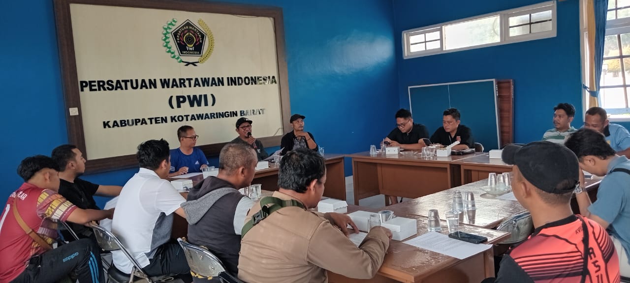 Peringati HUT RI Ke 80, PWI Kobar Gelar Turnamen Minisoccer 