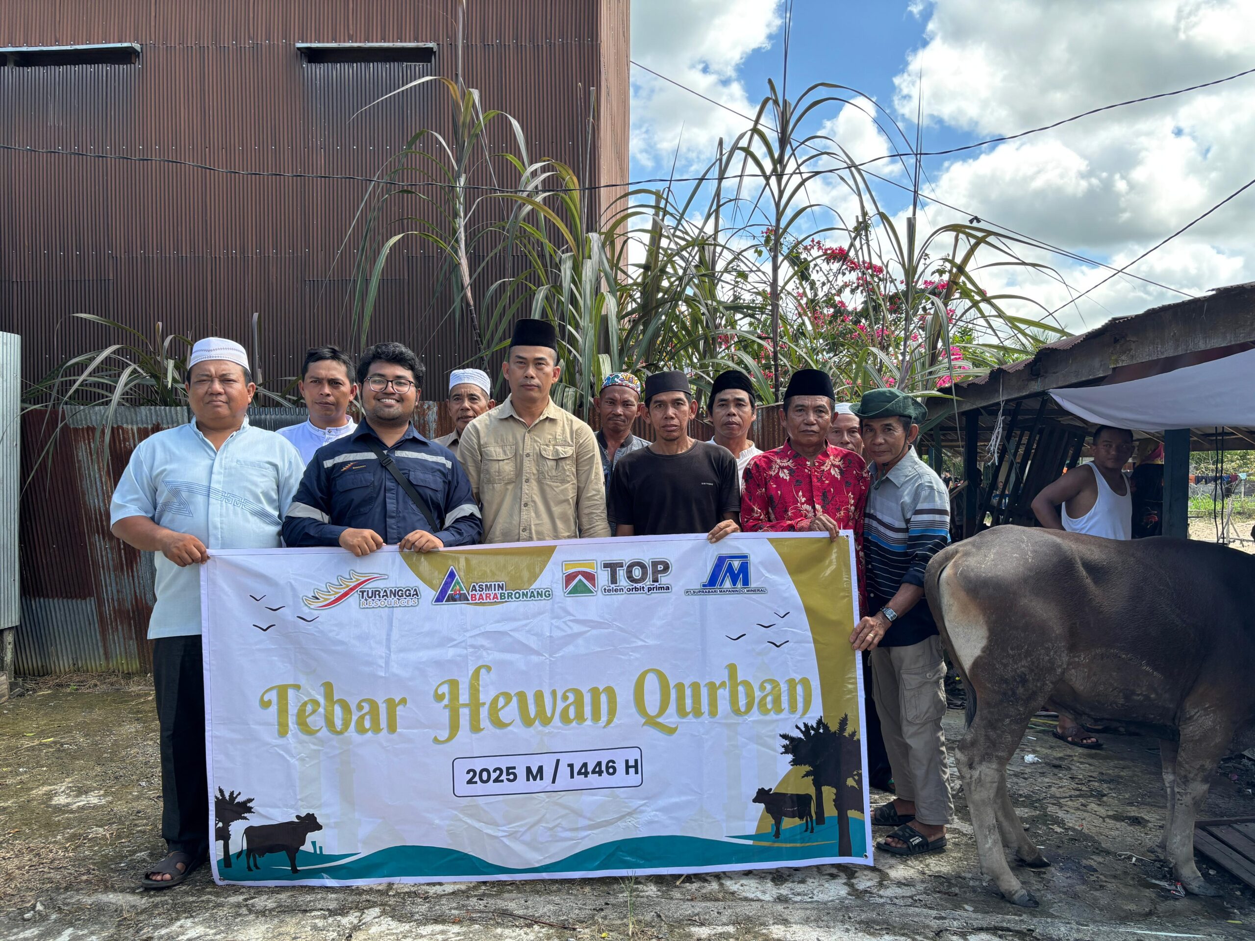 Sinergi Lingkungan dan Sosial PT ABB Salurkan Kurban di Wilayah Rehabilitasi DAS