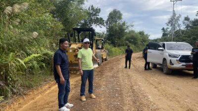 Bupati Gumas Fokus Perbaikan Jalan hingga Pelosok