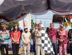 HUT KE-23 KATINGAN-Bupati Saiful Bangga Pawai FBPHS Diikuti Ribuan Peserta