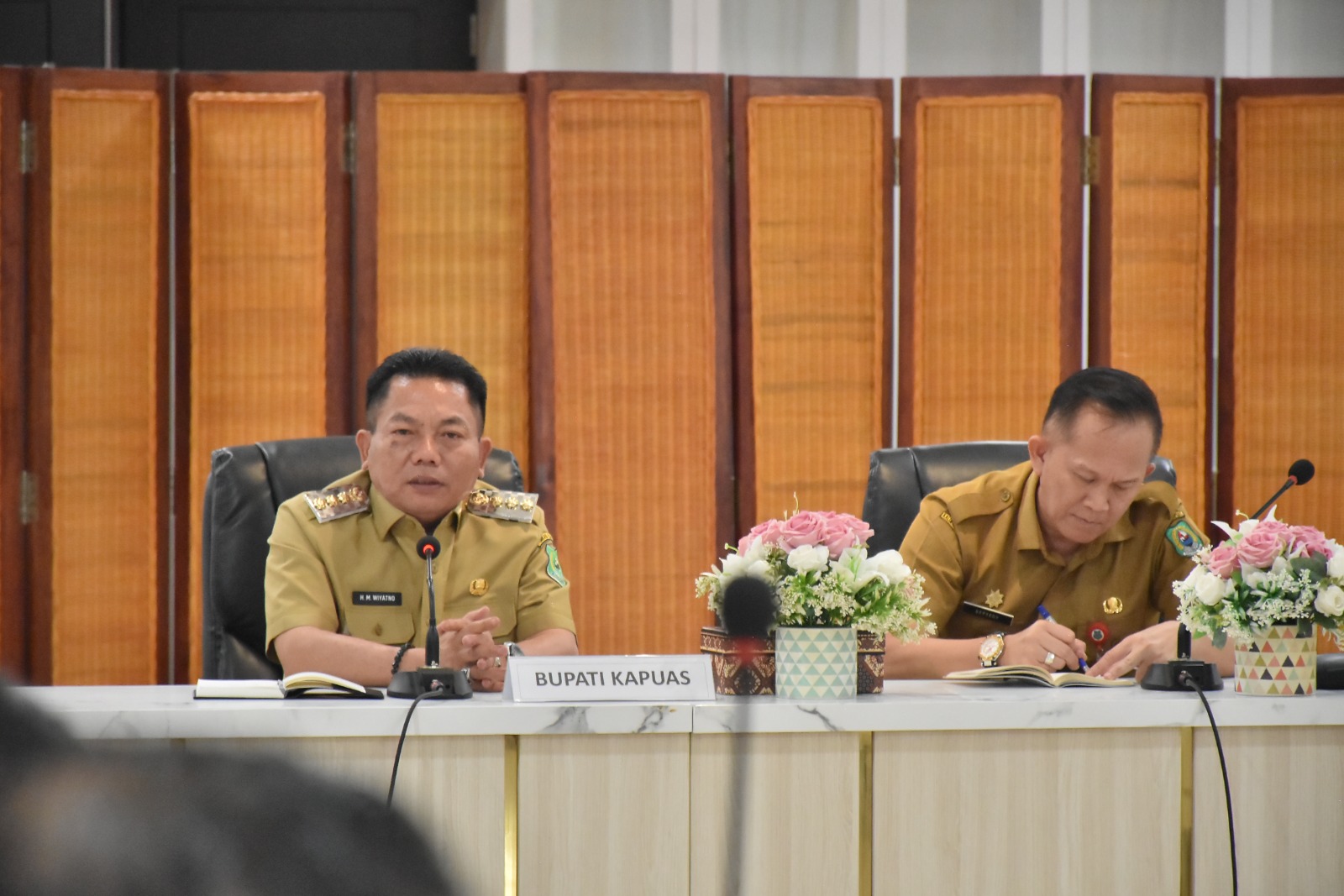 Bupati Pimpin Rapat Perdana dengan Kepala OPD