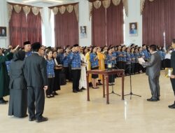 Bupati HM Wiyatno Ambil Sumpah CPNS dan PPPK Bupati HM Wiyatno Ambil Sumpah CPNS dan PPPK
