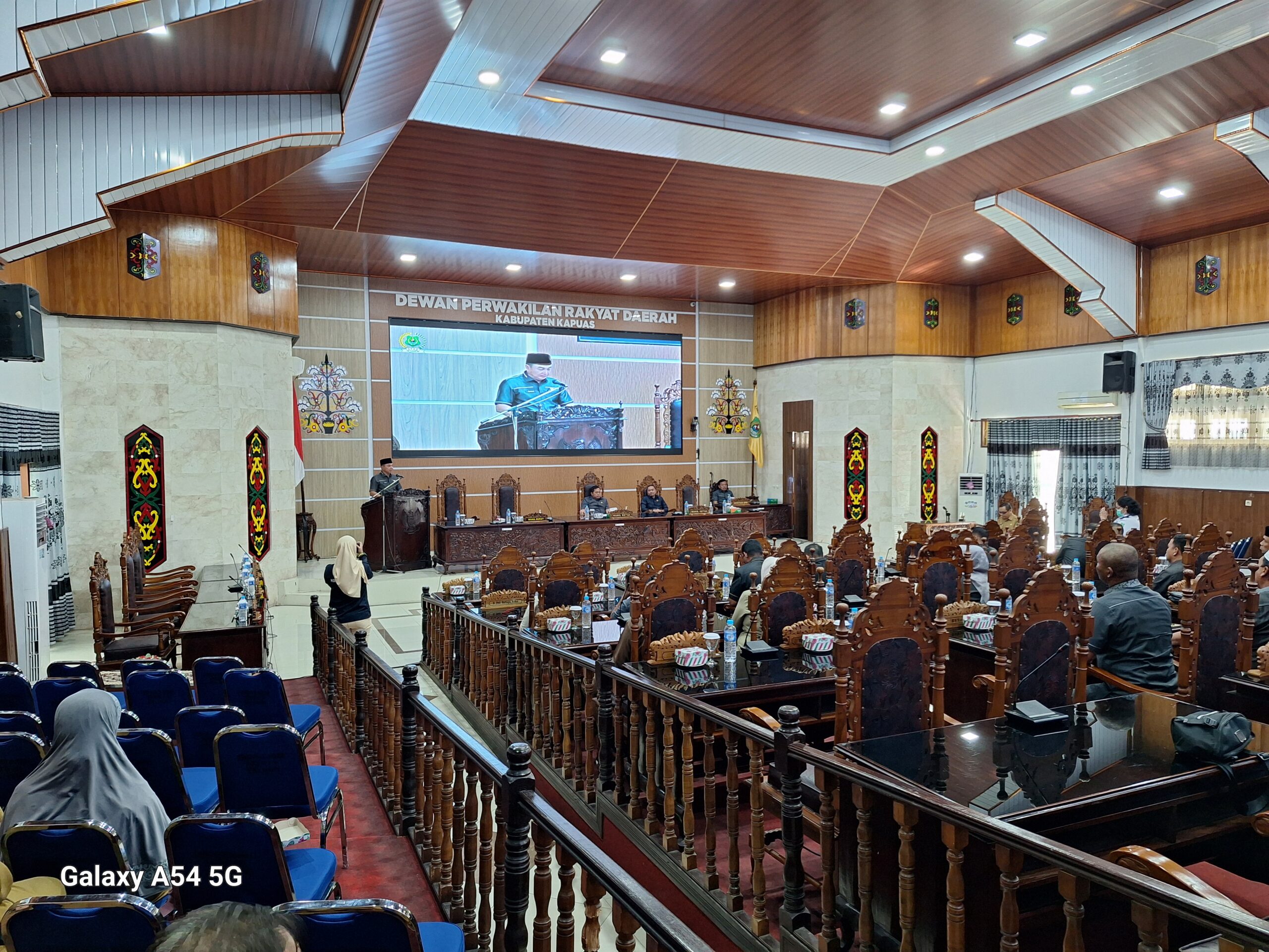 Wabup Sampaikan Raperda Pertanggungjawaban Pelaksanaan APBD 2024