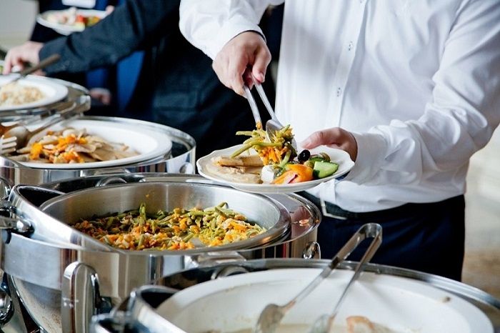 Puluhan Karyawan PT SIS Nyaris Keracunan Makanan