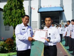 Gagalkan Penyelundupan Handphone, Pegawai Diganjar Penghargaan