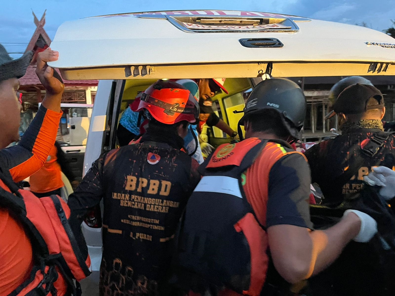 3 Hari Pencarian, ABK Tongkang Karya Maju Ditemukan Tewas di Sungai Cempaga