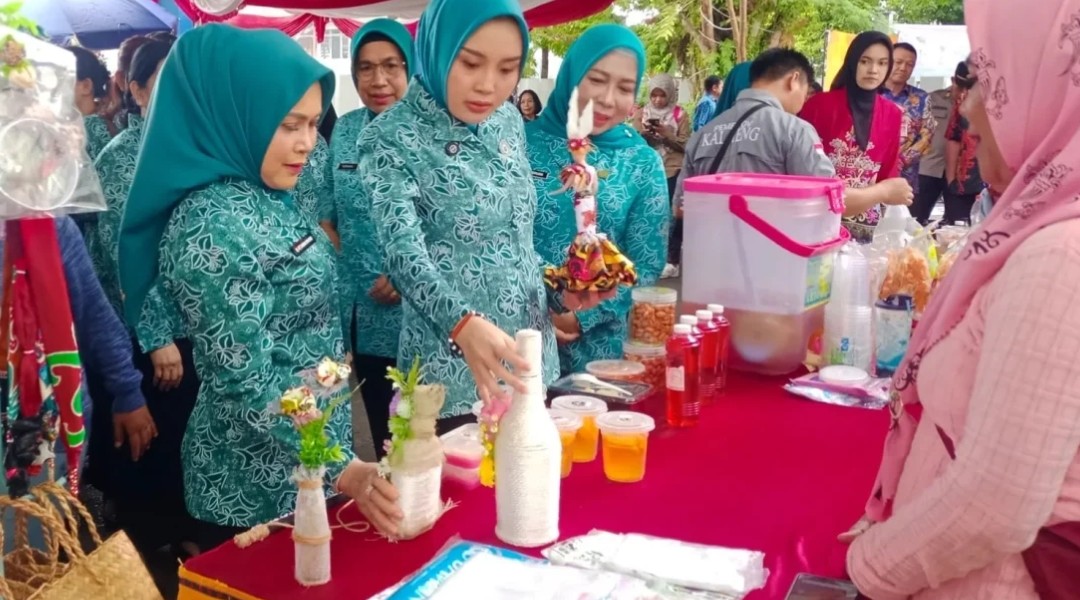 Aisyah Thisia Agustiar Tutup Jambore PKK Kapuas