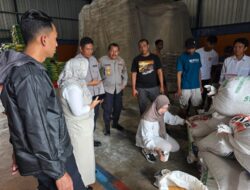 Polresta Palangka Raya Serahkan 1 Ton Hasil Panen Jagung ke Bulog