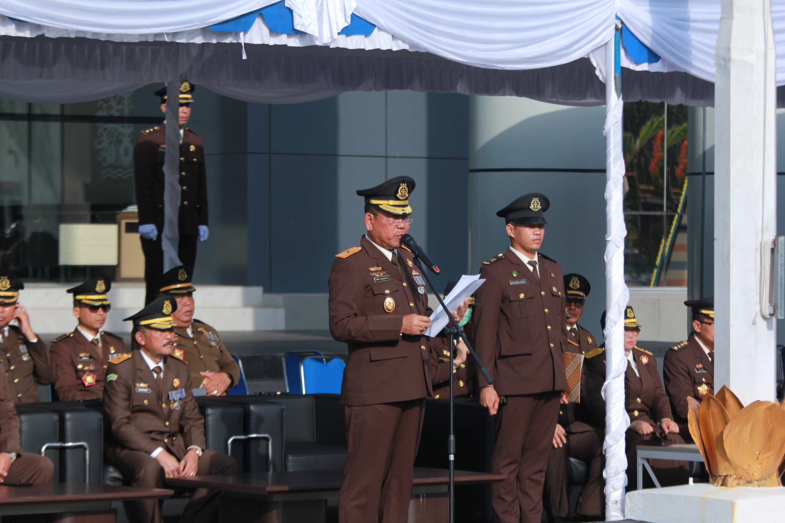 Kejati Kalteng Gelar Apel Peringatan Hari Lahir Kejaksaan