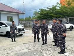 Dankodaeral XII TNI AL Kunjungi Lanal Kumai