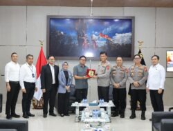 Polda Kalteng Terima Bantuan Videotron dari BRI
