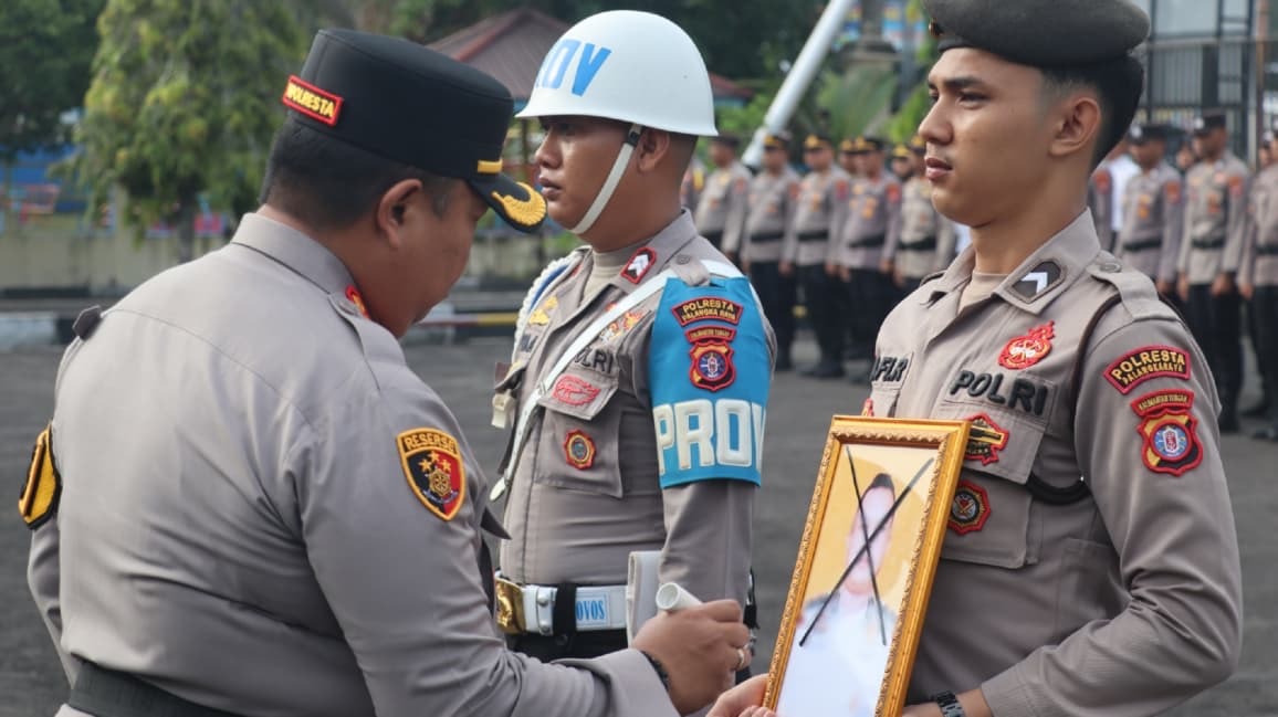 Oknum Polisi Narkoba Dipecat