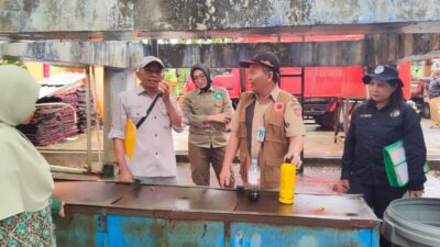 Nilai Terendah Lomba Kebersihan, Bupati Ingatkan 10 SKPD Untuk Tingkatkan Kebersihan Lingkungan Kantor 
