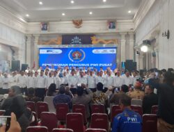 Pengurus PWI Pusat 2025-2030 Dikukuhkan di Monumen Pers Pengurus PWI Pusat 2025-2030 Dikukuhkan di Monumen Pers