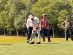 Turnamen Golf Semarakkan HUT Ke-66 Barsel Turnamen Golf Semarakkan HUT Ke-66 Barsel