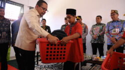 Kunjungi Sekolah Rakyat Palangka Raya, Kepala Staf Kepresidenan: Panas, Segera Tambah Pohon!