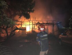 Rumah Kayu Ludes Dilalap Api, Diduga Korsleting Listrik
