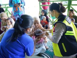 Posyandu Keliling Rumkit Bhayangkara, Langkah Nyata Tingkatkan Kesehatan Ibu, Balita dan Lansia