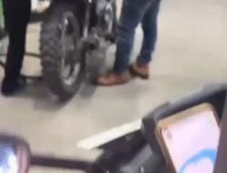 Tegur Pelangsir BBM, Driver Ojol Jadi Korban Kekerasan
