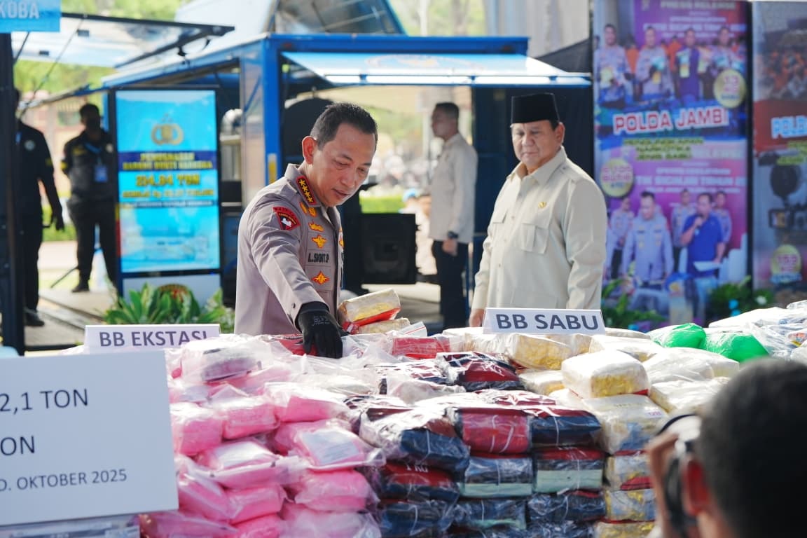 Prabowo Pimpin Pemusnahan 214,84 Ton Narkoba Prabowo Pimpin Pemusnahan 214,84 Ton Narkoba