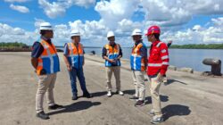 Memperkuat Kinerja Kepelabuhanan-Direktur Keuangan dan Manajemen Risiko PT Pelindo Multi Terminal Kunjungi Branch Bumiharjo Bagendang