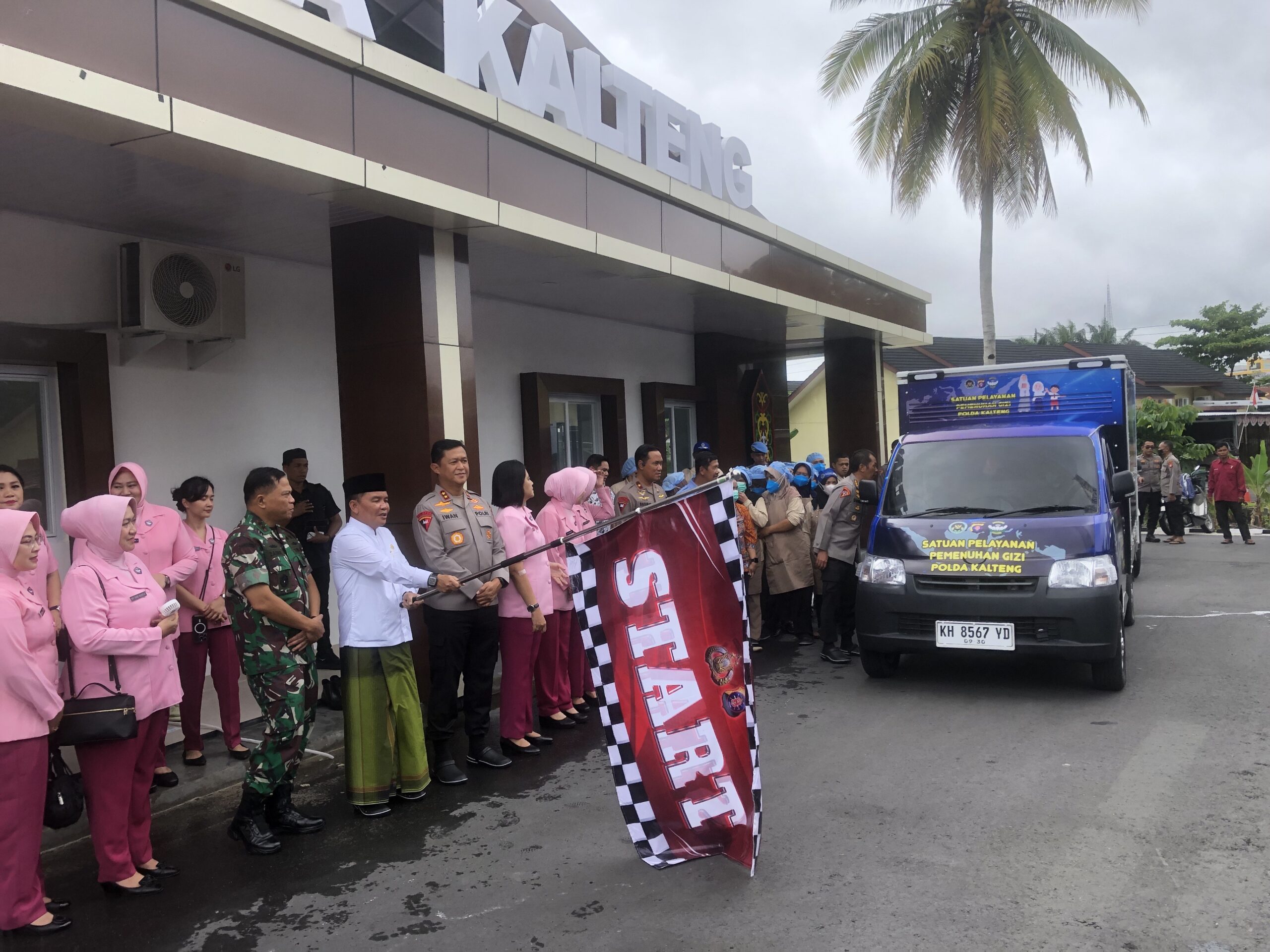 Gubernur, Kapolda dan Pangdam Luncurkan SPPG Kemala Bhayangkari