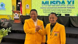 MUSDA GOLKAR-Edy Pratowo Ketua, Fairid Naparin Sekretaris