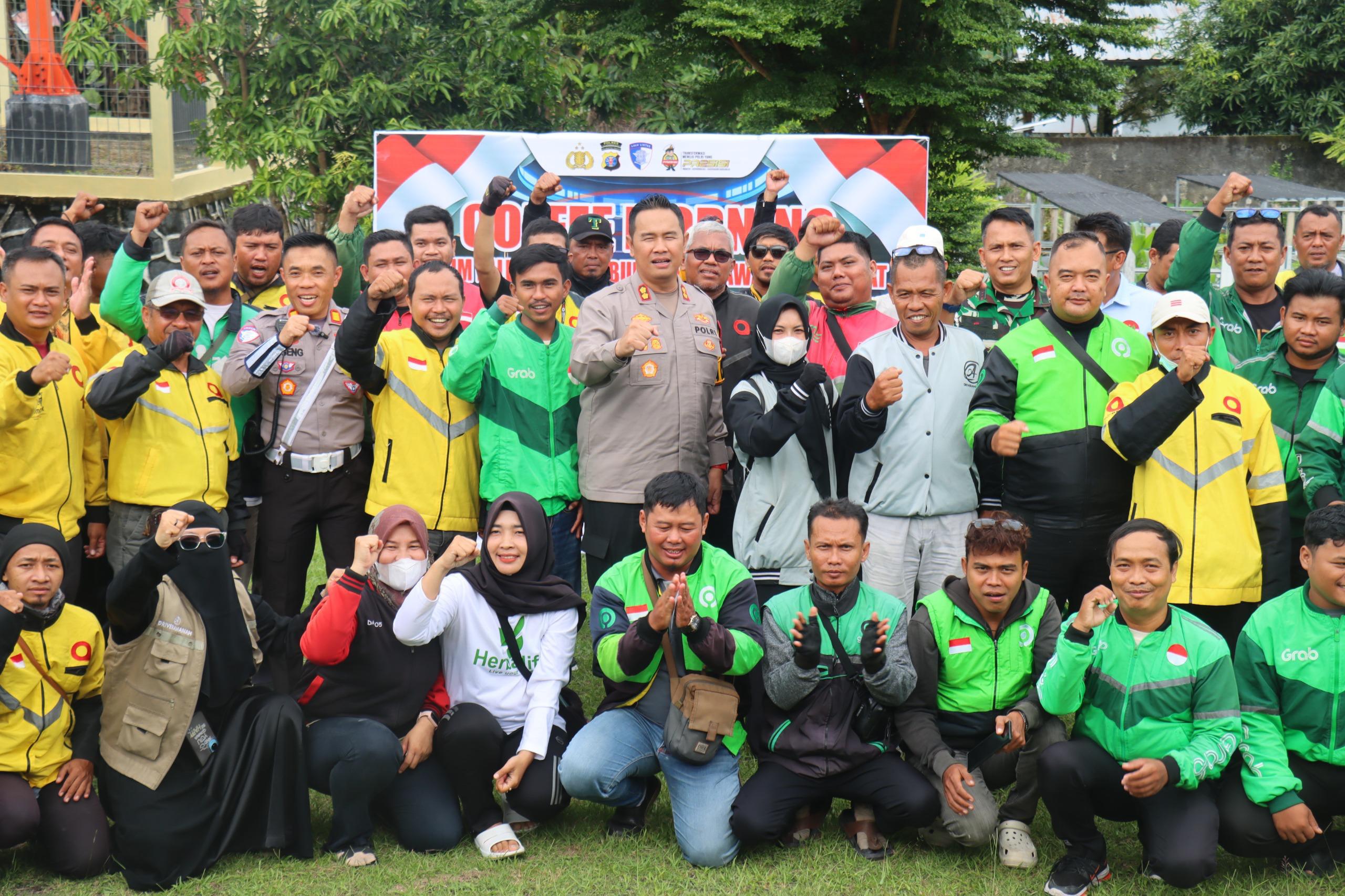 Satlantas Polres Kobar Gelar Coffee Morning Bersama Komunitas Ojek Online 