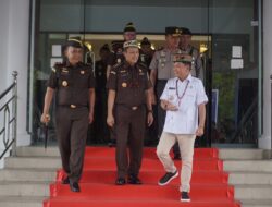 Gubernur Agustiar Sambut Jamwas