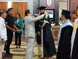 Teras Narang dan Gubernur Hadiri Wisuda Universitas Kristen Palangka Raya