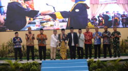 Gubernur Dampingi Menag Resmikan UIN Palangka Raya