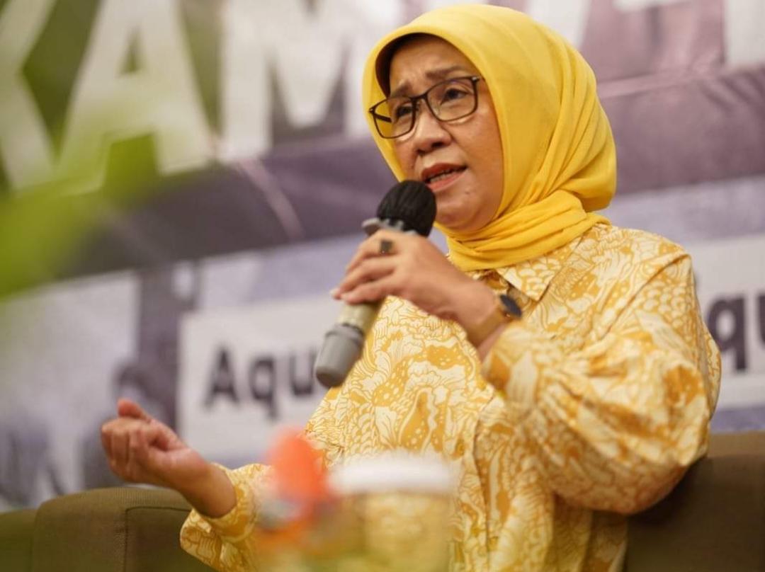 TEMUAN ULAT DI MBG MTSN 1-DPRD Kalteng Desak Evaluasi SPPG