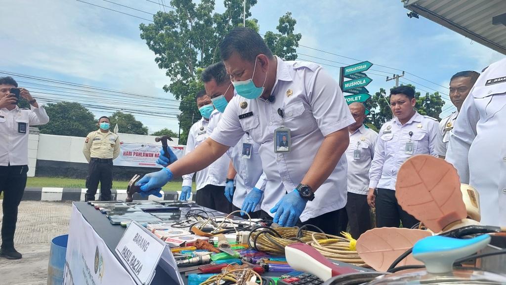 Ditjenpas Kalteng Musnahkan Barang Sitaan Lapas dan Rutan