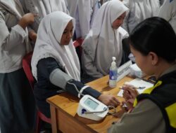 Rumkit Bhayangkara Cek Kesehatan Siswa Hasanka Boarding School