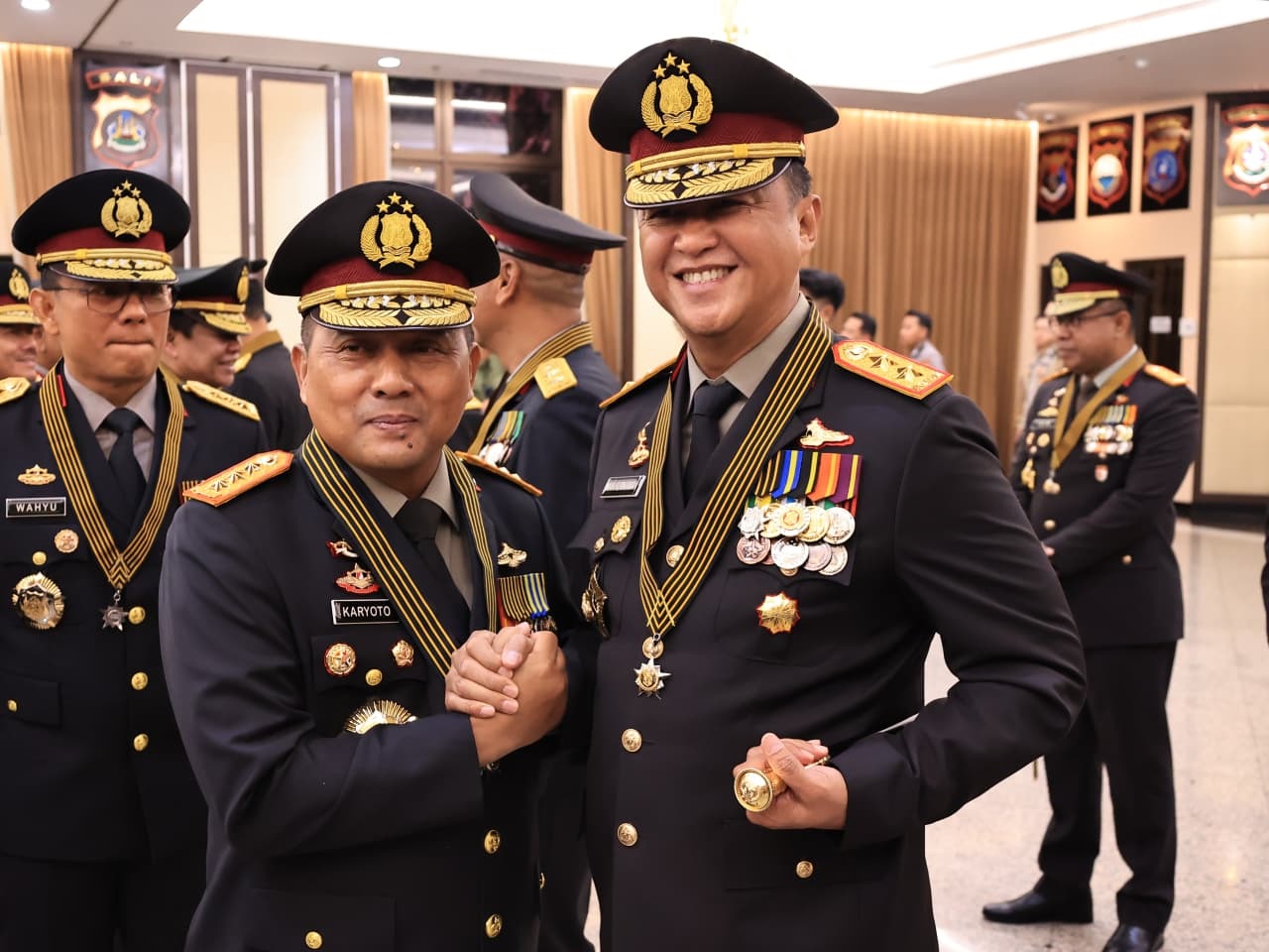 Kapolda Kalteng Raih Penghargaan Bintang Bhayangkara Pratama