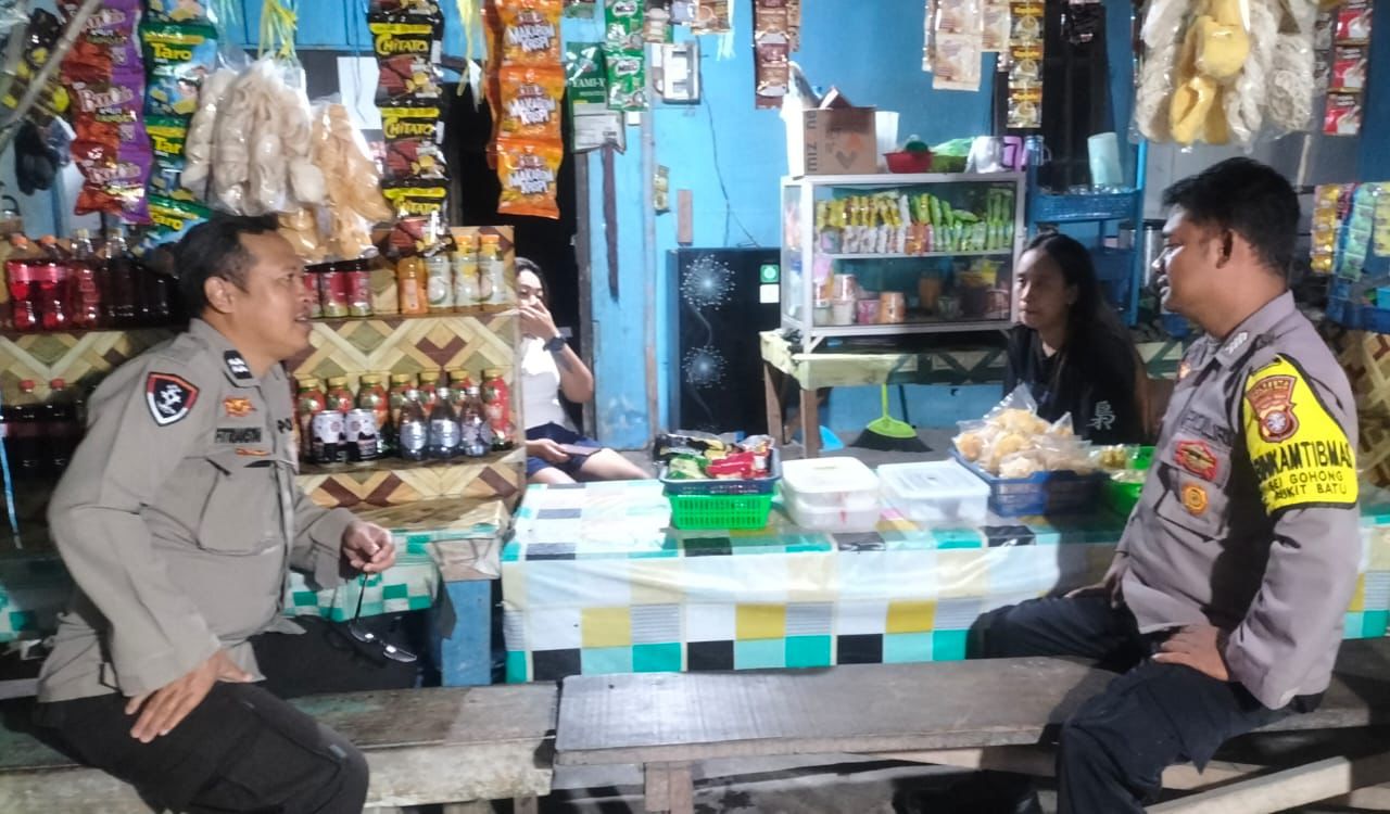 Ngopi Bareng, Cara Polsek Bukit Batu Pererat Hubungan ke Warga