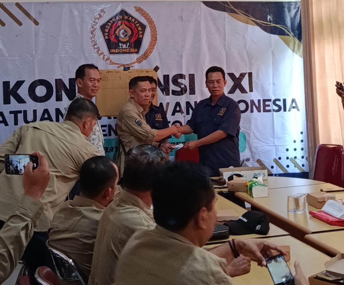 Haji Deni Hariadi Pimpin PWI Barito Utara