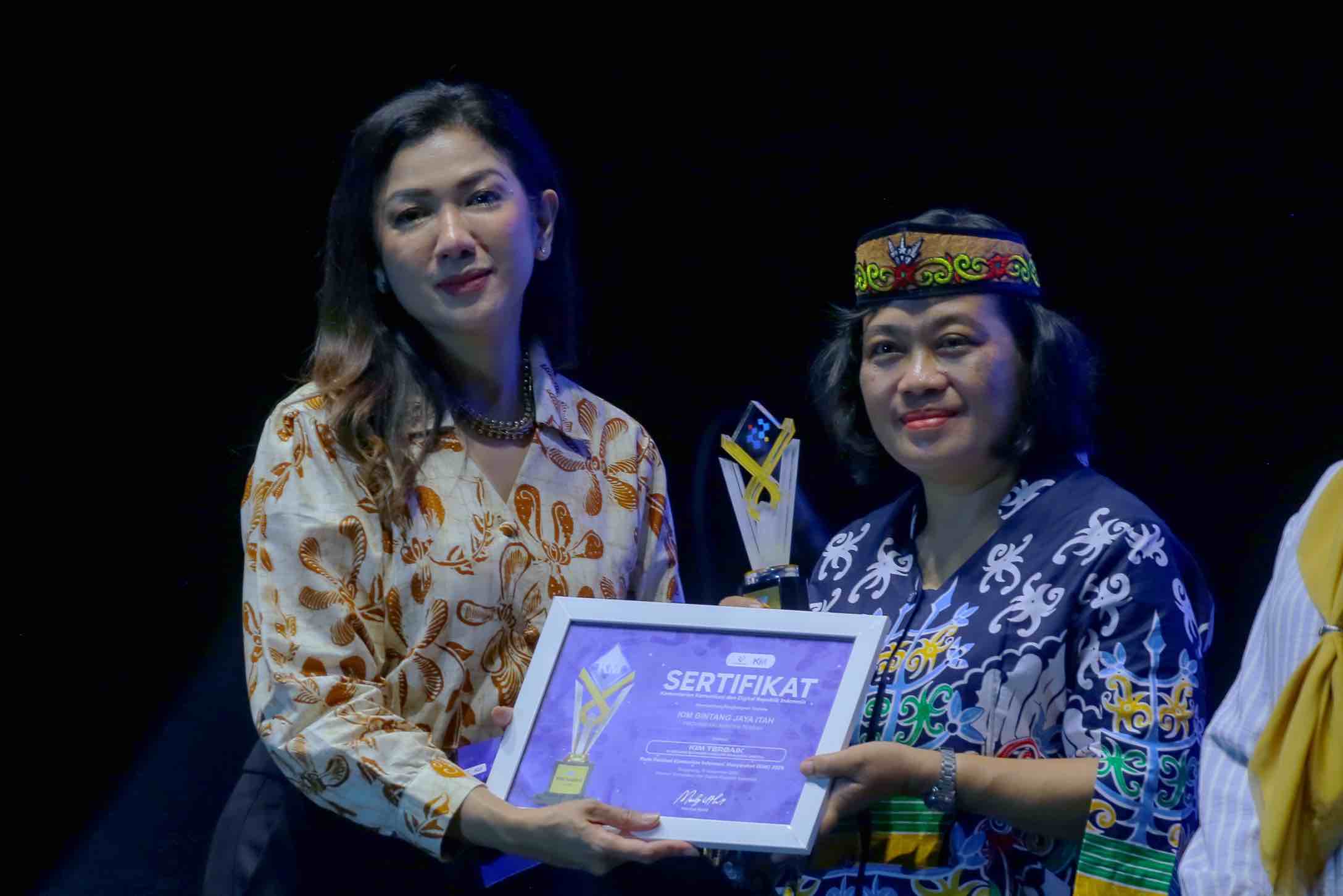 KIM Bintang Jaya Itah Binaan Diskominfosantik Kalteng Juara Umum KIMFest 2025